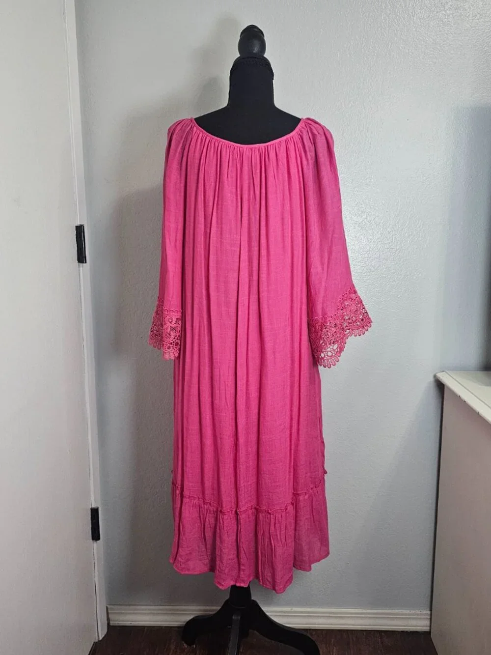 Mlle Gabrielle Fuchsia Pink Eyelet Embroidered Arm Maxi Peasant Dress - Size 2XL - Picture 3 of 6